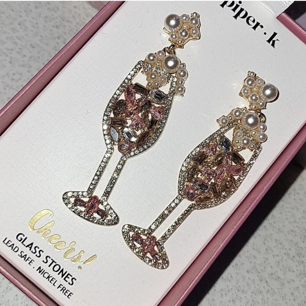 🥂 ▪️Piper k ▪️cheers Champagne Glass Stone dangle earrings NWT 🥂✨️🍾